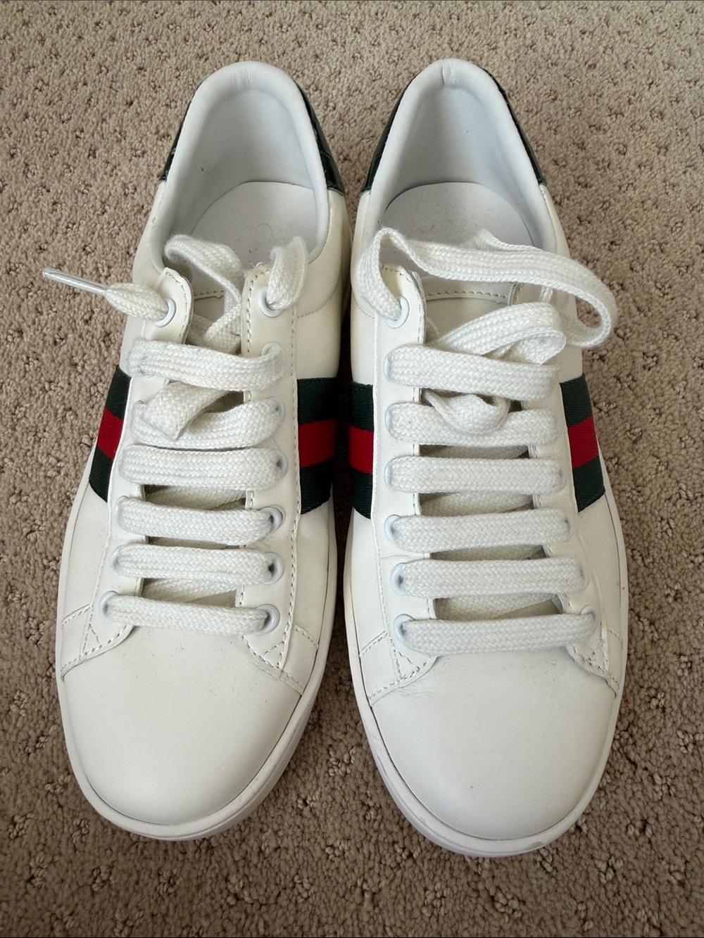 Gucci Like White Leather Low-Top Sneakers with Green and Red Web